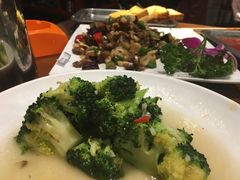 -老兰家传统烧烤炒菜泡馍(小南门店)