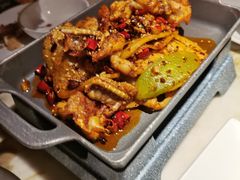馋嘴香锅牛蛙-佬肥猫(国华广场店)