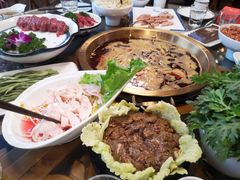-小天鹅火锅·一线江景洪鼎旗舰店(洪崖洞店)