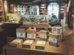 -光海书局(南京东路第一百货店)