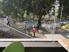 -麦当劳(伟城广场店)