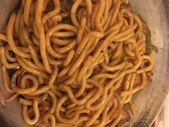 黑胡椒牛肉炒面-锅儿挑面馆