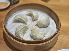 -乐忻皇朝(上海中心大厦店)