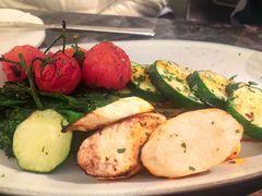 -LESCEDARS Brasserie Bistro香柏树