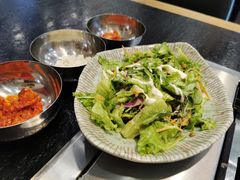 -臻牛烤肉