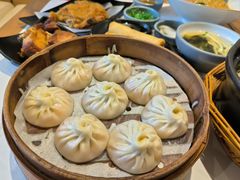 -馋三尺蟹粉小笼(人民广场店)