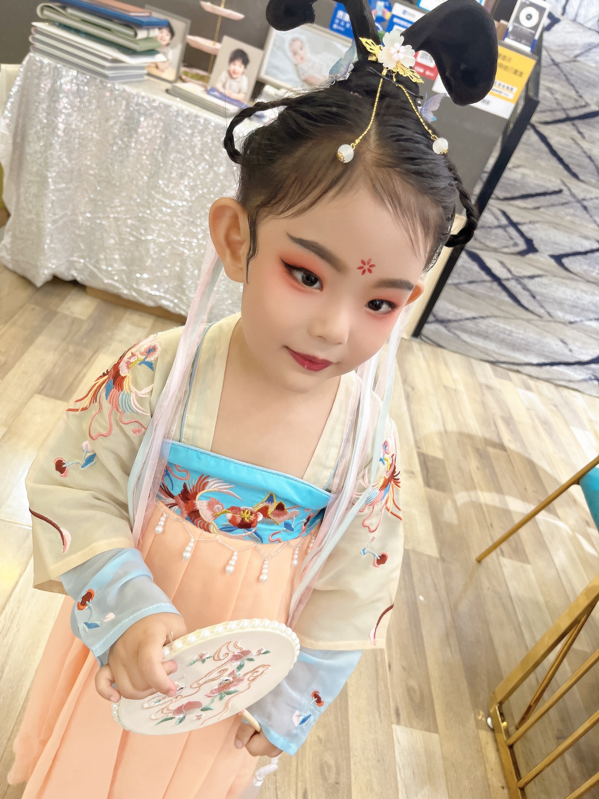 我们的汉服小妹妹