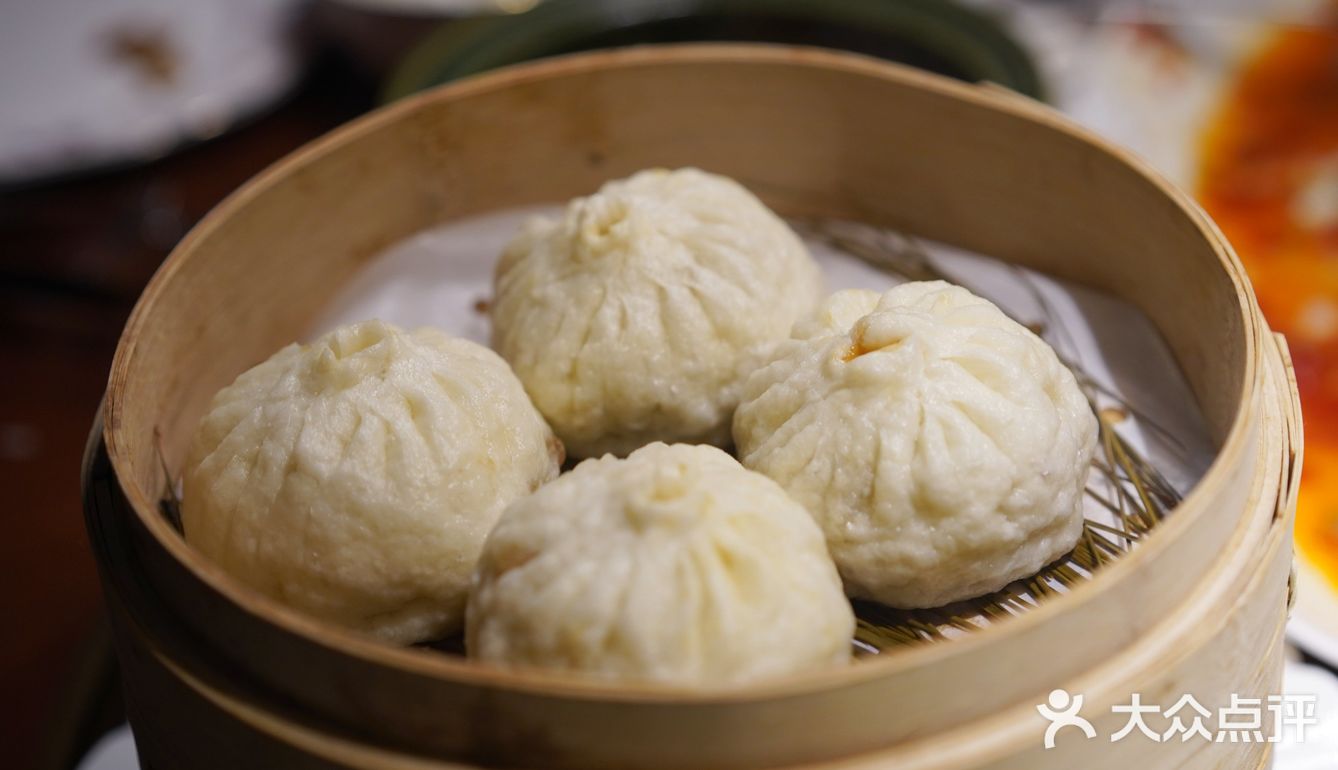 这里的萝卜干竟然塞进了臭豆腐里
