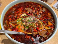 -渝信川菜 · 川味家常菜(财富购物中心店)
