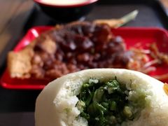 茴香鸡蛋包子-老回回饺子馆(海洋馆店)