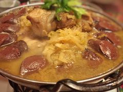 杀猪菜-闯关东东北农家菜(崂山石老人店)