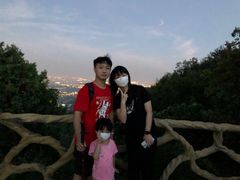 -鬼笑石后山停车场