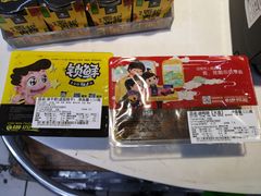 -周黑鸭(北京丰台区方庄物美玉蜓桥店)