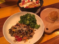 -来龙里 精致 东南亚餐室(万象城店)