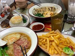 -兴华里茶记(禅城同济首店)