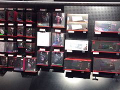 -ROG玩家国度(美罗城店)
