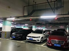 -嘉亭荟城市生活广场-停车场