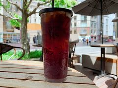 璃光石榴冷萃-星巴克臻选(北京世贸天阶店)