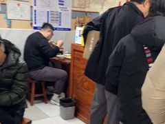-宝瑞门钉肉饼店