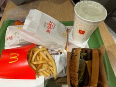 -麦当劳(中山公园龙之梦店)