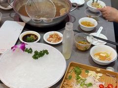 -官塘陈记鱼生·潮汕砂锅粥·牛肉火锅(潮枫路总店)