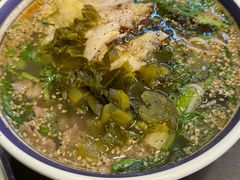 -云阿蛮云南生烫牛肉米线(奉贤路店)