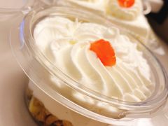 -红宝石·鲜奶小方·海派西点房(控江店)