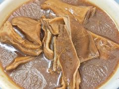 -直落玻璃（瓦煲）肉骨茶