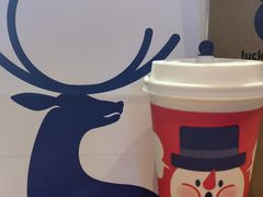 -瑞幸咖啡(凤凰海负一楼美食街店)