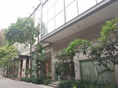 -广州卡丽酒店(大金钟路地铁站店)