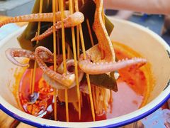 -拈签一笑黄牛肉辣卤串串