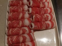 -海底捞火锅鲜切牛肉主题店(长寿路店)