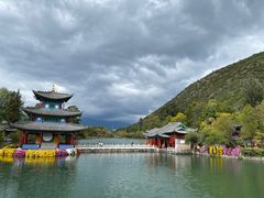 -黑龙潭公园