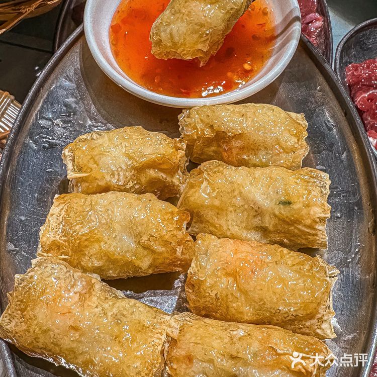 必吃榜没有骗我，这家粥底火锅好吃到无语！