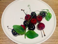 樱桃鹅肝-小大董·烤鸭(凤凰汇店)