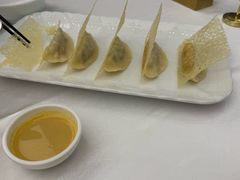 -品海楼·大连海胆锅贴馆(东港店)