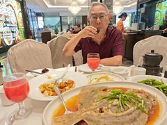 -万龙洲海鲜(大兴绿地缤纷城店)