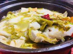 -周鱼小馆石锅酸菜鱼(活力汇店)