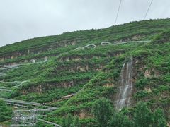 -百里峡七彩艺术小镇