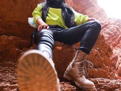 -天山神秘大峡谷