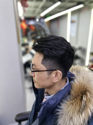 -尤司男士国潮理发馆