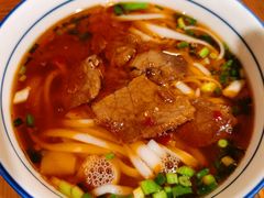 -矮子粉店1985·长沙米粉(湘春路店)