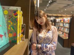 -茑屋书店(天目里店)