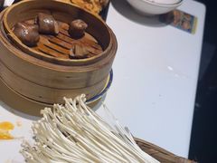 -卤校长老火锅(杨家坪直营店)