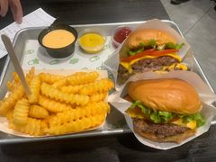 招牌牛肉堡双层-Shake Shack(西单大悦城店)