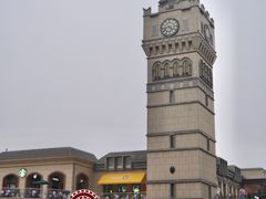 -王府井奥莱临潼小镇(临潼店)