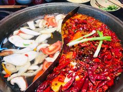 -四小区火锅·巷子里的重庆火锅(花照壁店)