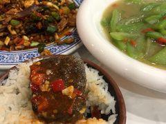 清炒丝瓜-新新湘菜馆(新中街二条店)