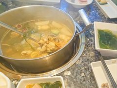 -一席地·本地鸡窝·杭帮鸡火锅(萧山银隆百货店)