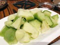 -蚝堡海鲜·威海菜·海肠捞饭·烧烤·亚洲吃蚝公司(幸福门店)